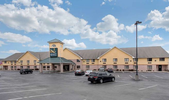 Quality Inn & Suites Lebanon Exterior