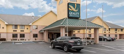 Quality Inn & Suites Lebanon Exterior