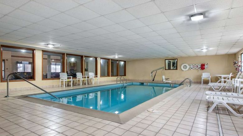 <b>Quality Inn & Suites Lebanon Pool</b>. Images powered by <a href="https://iceportal.shijigroup.com/" title="IcePortal" target="_blank">IcePortal</a>.
