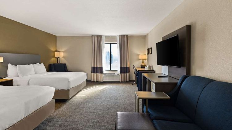 Comfort Inn Huntington Suite