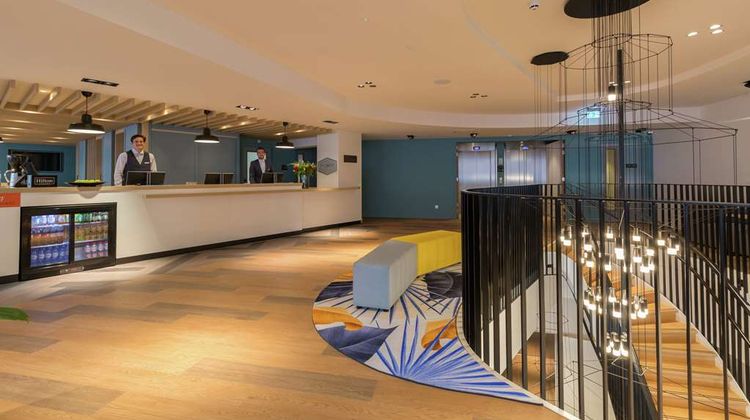Hampton by Hilton Antwerp Central Station Lobby