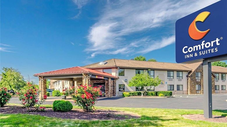 Comfort Inn and Suites West Springfield Exterior. Images powered by <a href="https://iceportal.shijigroup.com" target="_blank" rel="noopener">Ice Portal</a>.