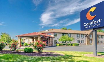 Comfort Inn and Suites West Springfield