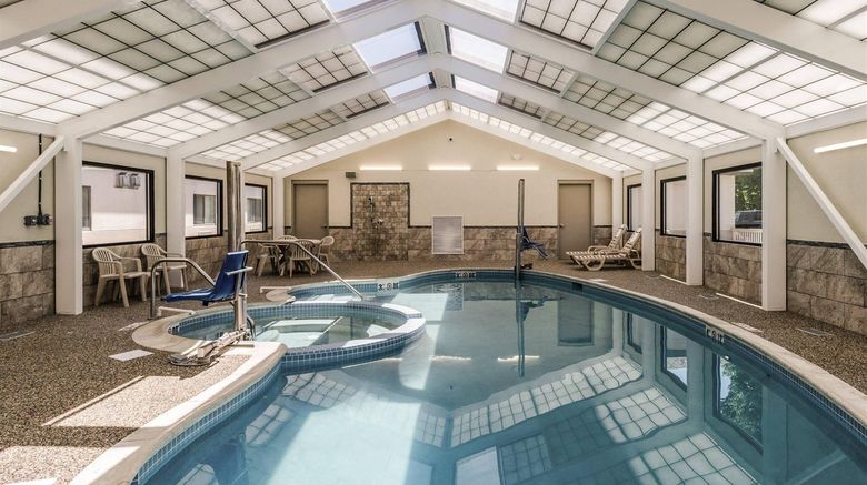 <b>Comfort Inn and Suites West Springfield Pool</b>. Images powered by <a href="https://iceportal.shijigroup.com/" title="IcePortal" target="_blank">IcePortal</a>.