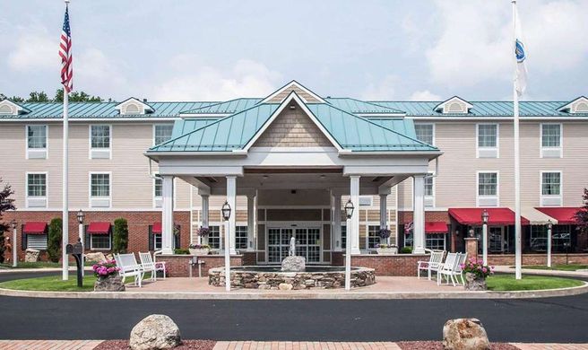 Comfort Inn & Suites Exterior