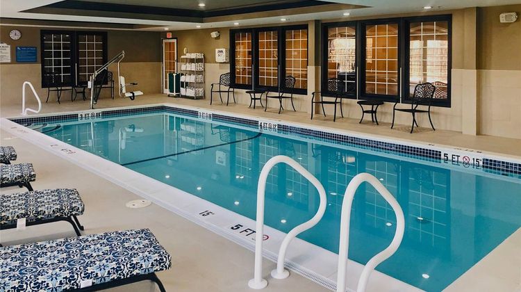 Comfort Inn & Suites Pool