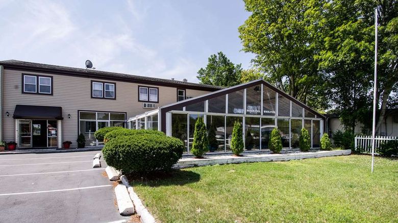 <b>Econo Lodge Hotel Yarmouth Exterior</b>. Images powered by <a href="https://iceportal.shijigroup.com/" title="IcePortal" target="_blank">IcePortal</a>.