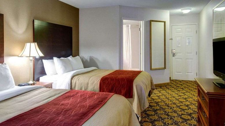 <b>Comfort Inn Foxboro - Mansfield Room</b>. Images powered by <a href="https://iceportal.shijigroup.com/" title="IcePortal" target="_blank">IcePortal</a>.