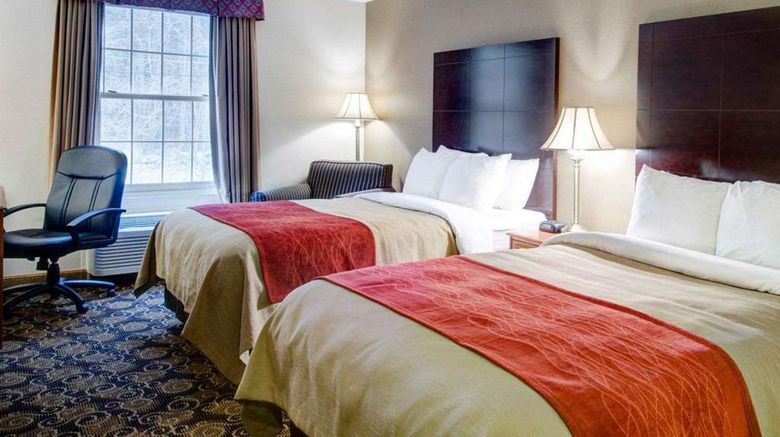 <b>Comfort Inn Foxboro - Mansfield Room</b>. Images powered by <a href="https://iceportal.shijigroup.com/" title="IcePortal" target="_blank">IcePortal</a>.