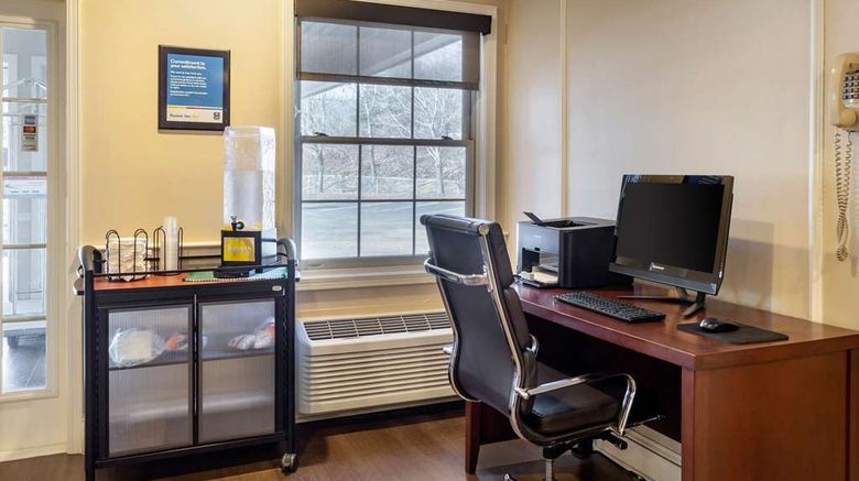 <b>Comfort Inn Auburn-Worcester Other</b>. Images powered by <a href="https://iceportal.shijigroup.com/" title="IcePortal" target="_blank">IcePortal</a>.