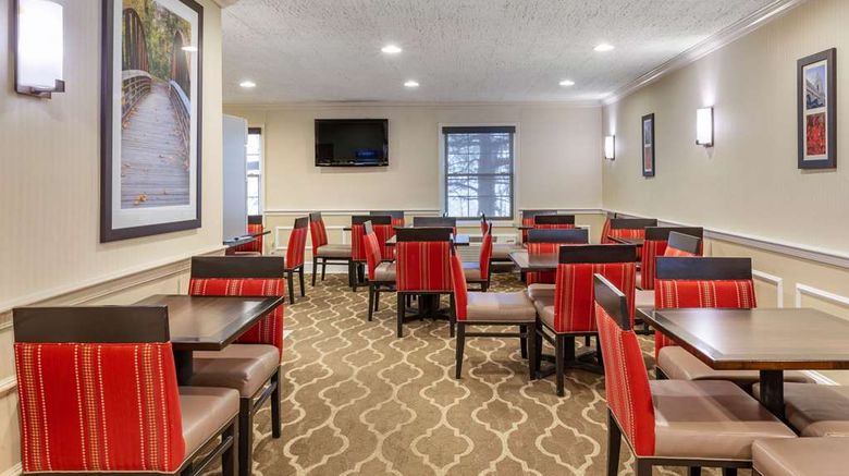<b>Comfort Inn Auburn-Worcester Restaurant</b>. Images powered by <a href="https://iceportal.shijigroup.com/" title="IcePortal" target="_blank">IcePortal</a>.