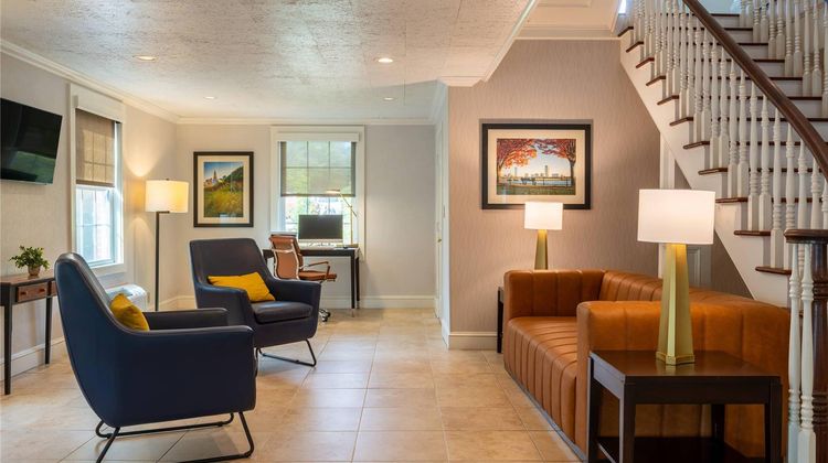Comfort Inn Lobby
