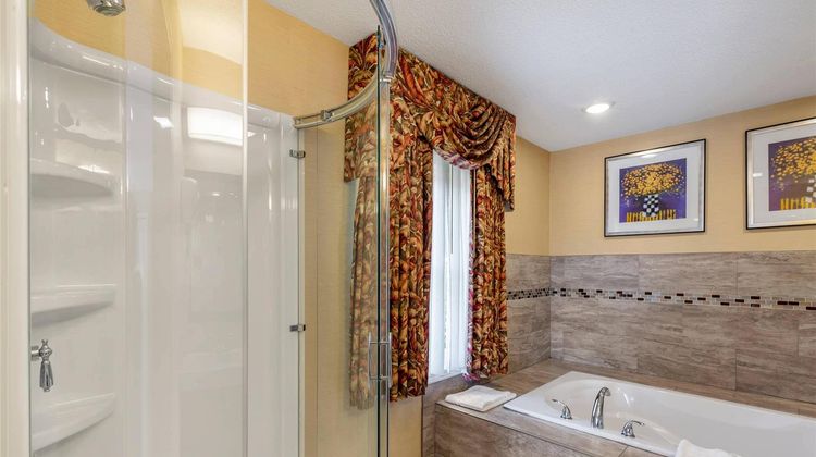 Comfort Inn Suite