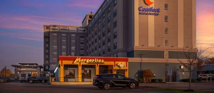 Comfort Inn & Suites Logan Intl Apt Exterior