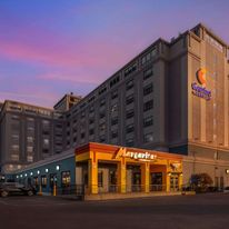 Comfort Inn & Suites Logan Intl Apt