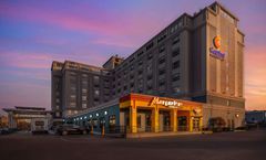 Comfort Inn & Suites Logan Intl Apt