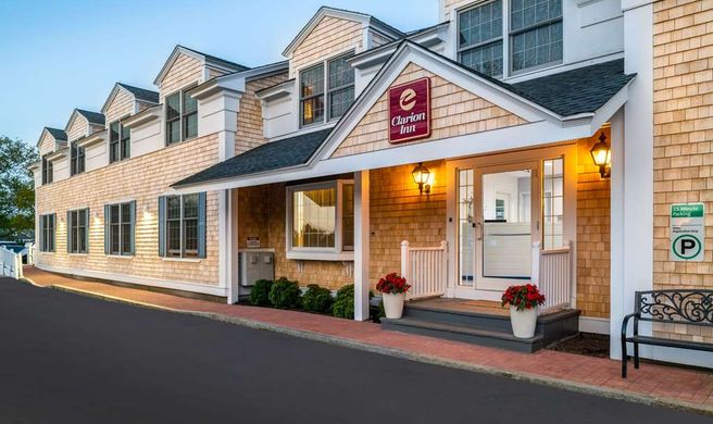 Martha's Vineyard, Ascend Hotel Exterior