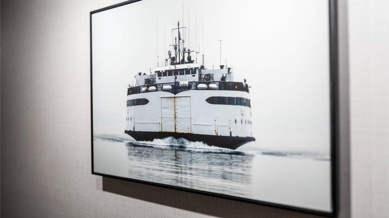 <b>Martha's Vineyard, Ascend Hotel Lobby</b>. Images powered by <a href="https://iceportal.shijigroup.com/" title="IcePortal" target="_blank">IcePortal</a>.