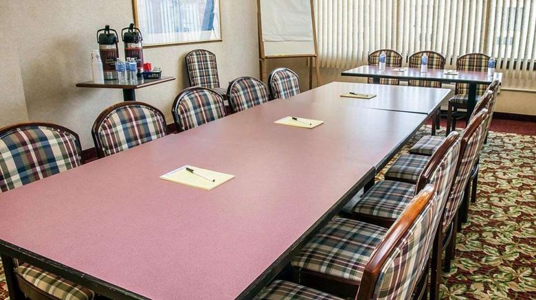 <b>Quality Inn Seekonk-Providence Meeting</b>. Images powered by <a href="https://iceportal.shijigroup.com/" title="IcePortal" target="_blank">IcePortal</a>.
