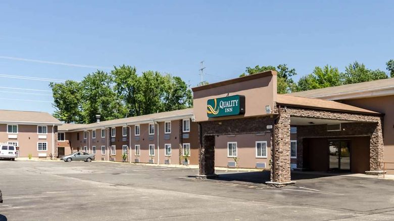 Quality Inn Chicopee-Springfield Exterior. Images powered by <a href="https://iceportal.shijigroup.com" target="_blank" rel="noopener">Ice Portal</a>.