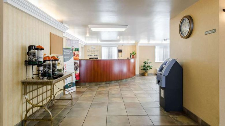 <b>Quality Inn Chicopee-Springfield Lobby</b>. Images powered by <a href="https://iceportal.shijigroup.com/" title="IcePortal" target="_blank">IcePortal</a>.