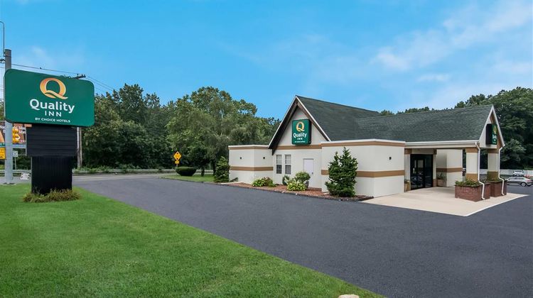 Quality Inn Westfield Exterior