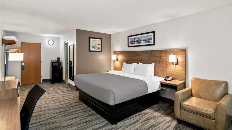 <b>Quality Inn Westfield Suite</b>. Images powered by <a href="https://iceportal.shijigroup.com/" title="IcePortal" target="_blank">IcePortal</a>.