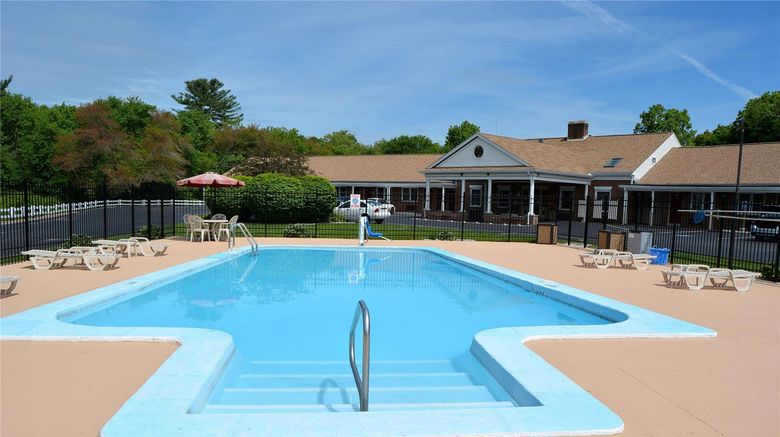 <b>Quality Inn Raynham - Taunton Pool</b>. Images powered by <a href="https://iceportal.shijigroup.com/" title="IcePortal" target="_blank">IcePortal</a>.