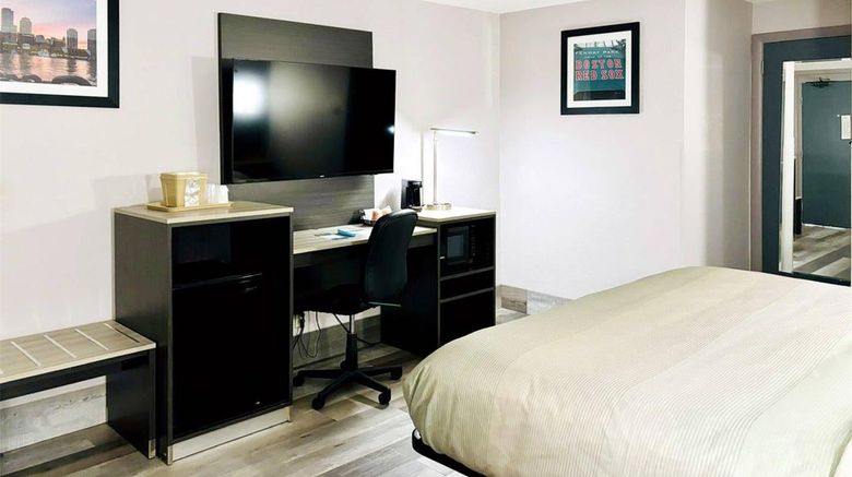 <b>Quality Inn Raynham - Taunton Room</b>. Images powered by <a href="https://iceportal.shijigroup.com/" title="IcePortal" target="_blank">IcePortal</a>.