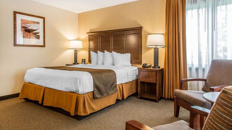 Black Swan Inn, an Ascend Collection Htl Suite