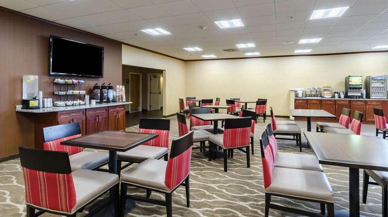 <b>Comfort Inn Randolph Restaurant</b>. Images powered by <a href="https://iceportal.shijigroup.com/" title="IcePortal" target="_blank">IcePortal</a>.