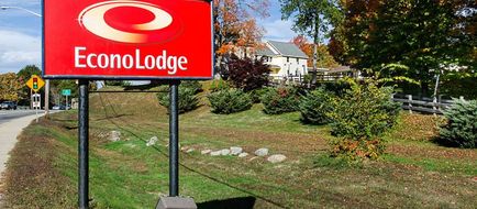 Econo Lodge Exterior