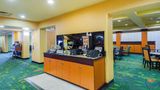 <b>Quality Inn Boston North Restaurant</b>. Images powered by <a href="https://iceportal.shijigroup.com/" title="IcePortal" target="_blank">IcePortal</a>.