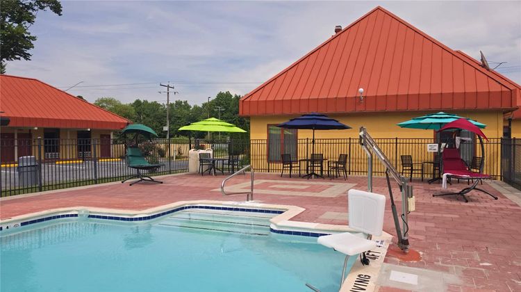 Econo Lodge Pocomoke City Pool
