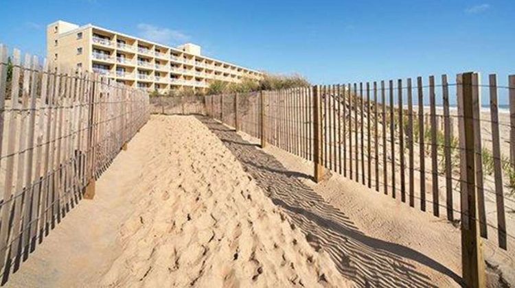 Quality Inn Oceanfront Exterior