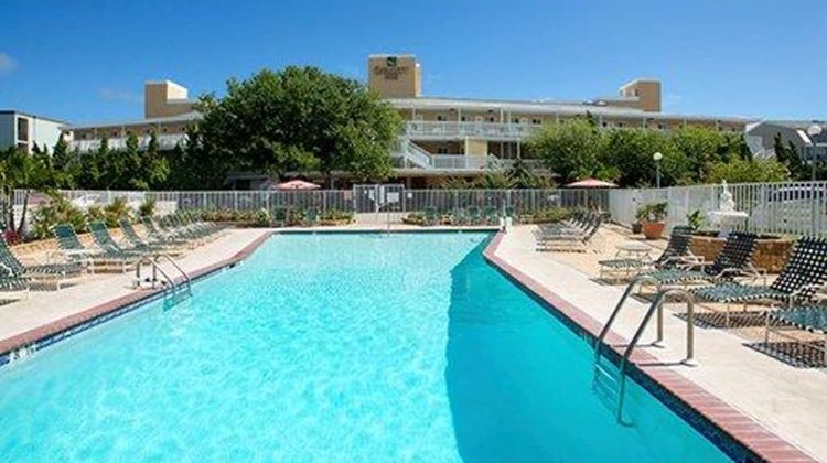 Quality Inn Oceanfront Pool