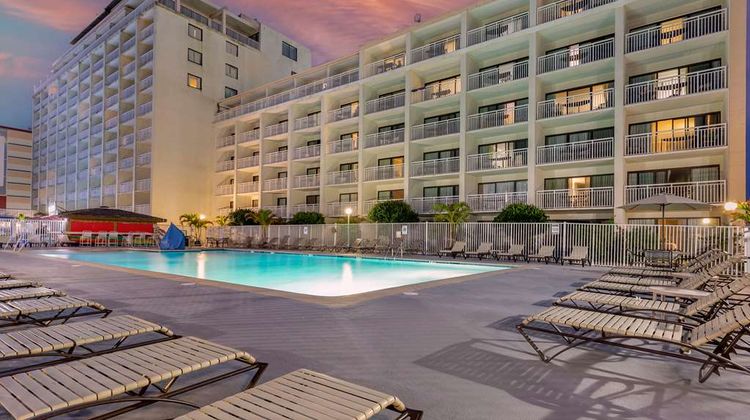 Quality Inn Boardwalk Hotel Exterior