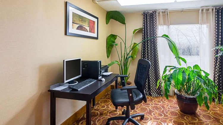 Quality Inn & Suites Hagerstown Other
