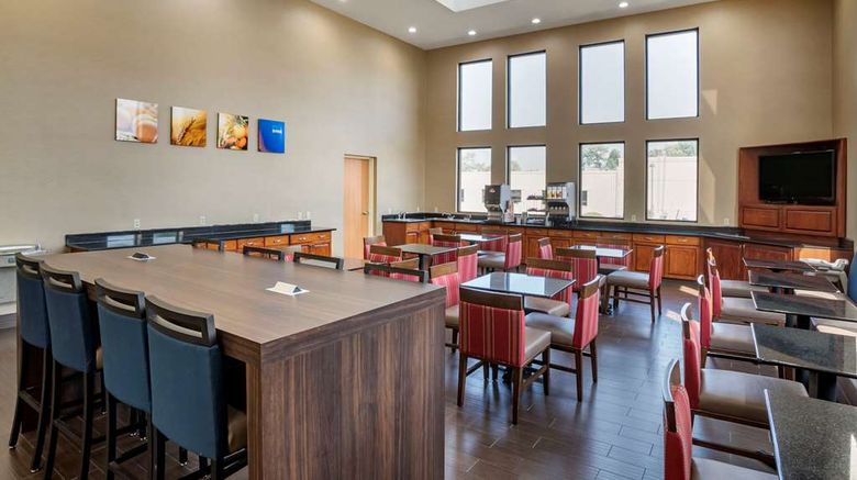 <b>Comfort Suites Hagerstown Restaurant</b>. Images powered by <a href="https://iceportal.shijigroup.com/" title="IcePortal" target="_blank">IcePortal</a>.