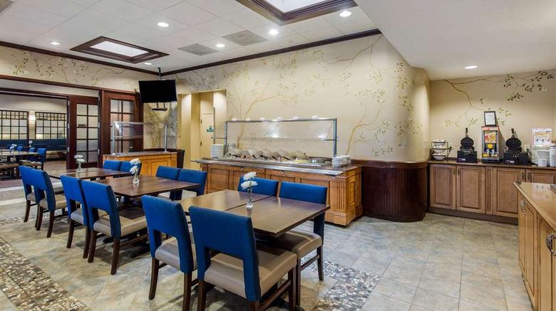 <b>Comfort Inn Conference Center Restaurant</b>. Images powered by <a href="https://iceportal.shijigroup.com/" title="IcePortal" target="_blank">IcePortal</a>.