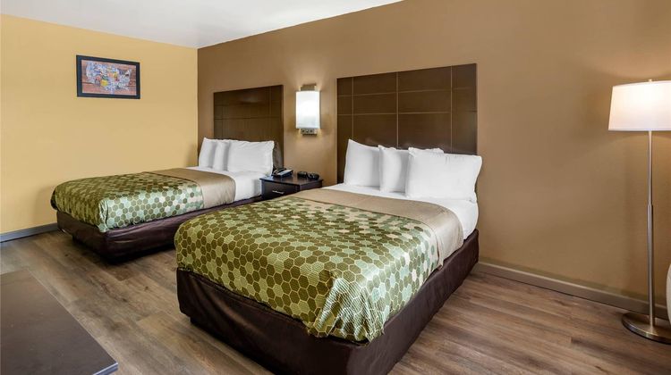Econo Lodge In Town Room