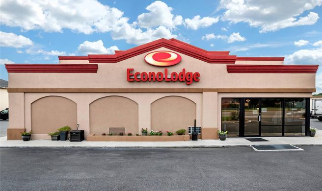 Econo Lodge In Town Exterior