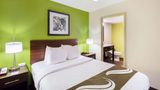 Quality Inn Grasonville Suite