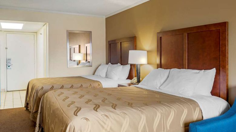 <b>Quality Inn & Suites Oceanblock Room</b>. Images powered by <a href="https://iceportal.shijigroup.com/" title="IcePortal" target="_blank">IcePortal</a>.