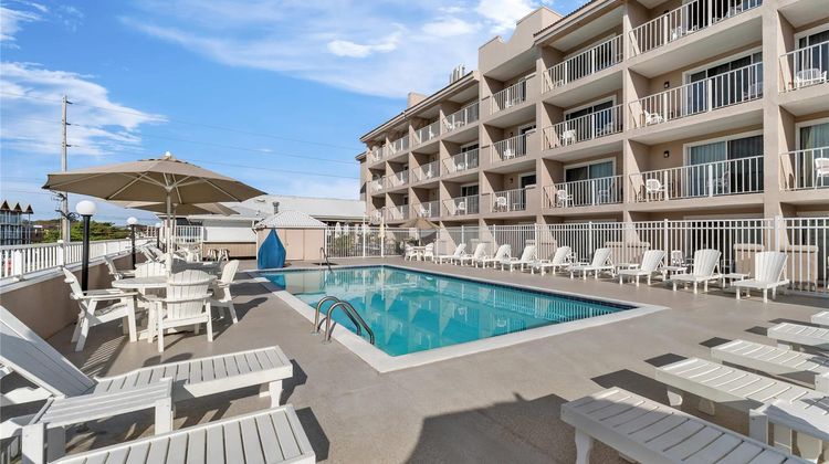 Quality Inn and Suites Ocean City Fenwick Pool