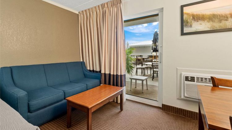 Quality Inn and Suites Ocean City Fenwick Room