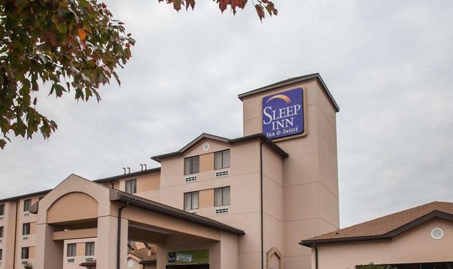 Sleep Inn & Suites Exterior