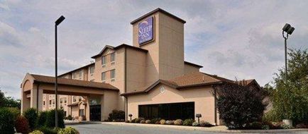 Sleep Inn & Suites Exterior