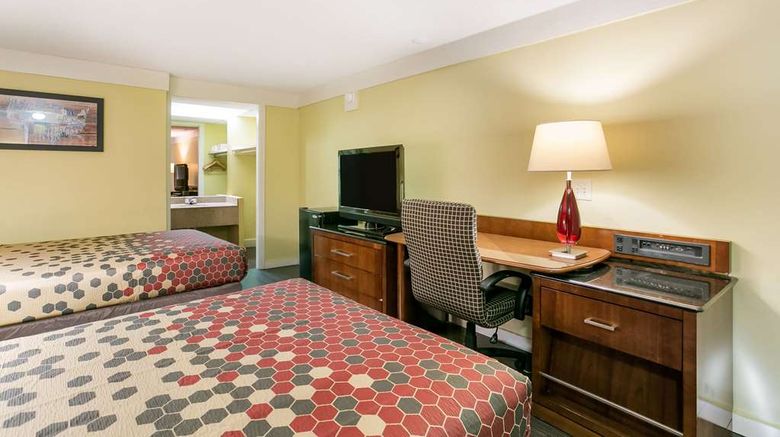 <b>Econo Lodge Frederick I-70 Room</b>. Images powered by <a href="https://iceportal.shijigroup.com/" title="IcePortal" target="_blank">IcePortal</a>.