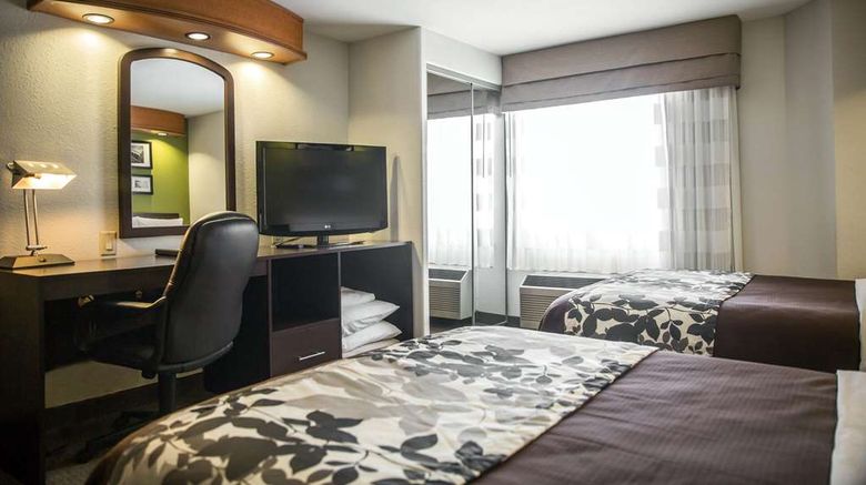 <b>Sleep Inn and Suites Emmitsburg Suite</b>. Images powered by <a href="https://iceportal.shijigroup.com/" title="IcePortal" target="_blank">IcePortal</a>.